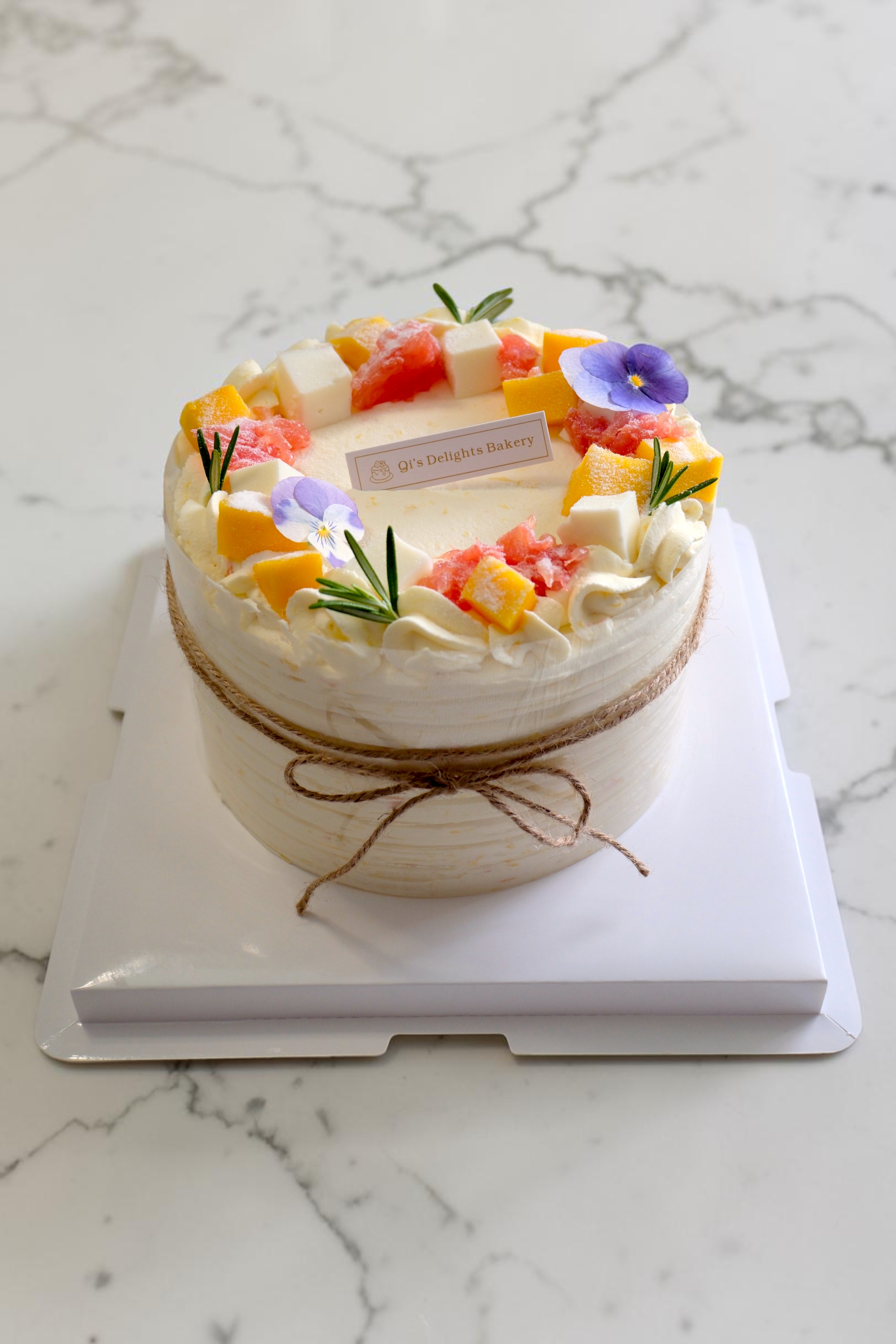 Mango Pomelo Chiffon (Seasonal)